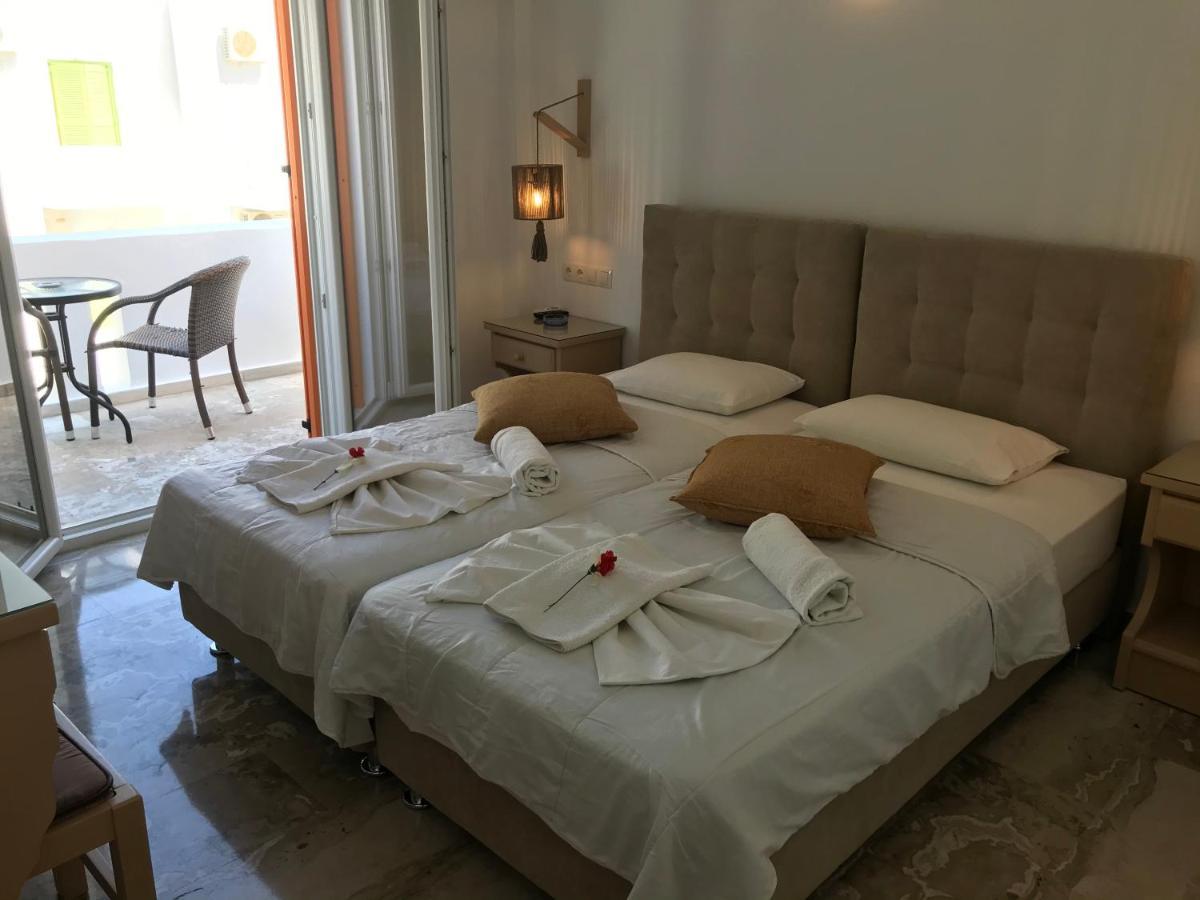 Vassiliki Rooms Parikia  Bagian luar foto